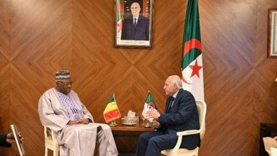 Photo of Ahmed Attaf convoque l’ambassadeur du Mali en Algérie