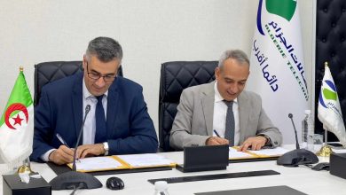 Photo of Signature d’un protocole d’accord entre Algérie Télécom et l’Agence de Presse Service (APS)