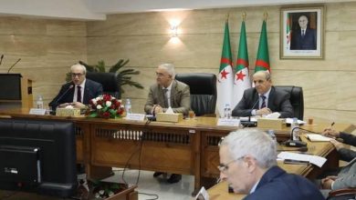 Photo of Promotion du paiement électronique: Les finances, la poste et la banque d’Algérie se concertent…