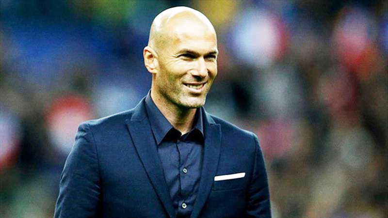 Photo of Zinedine Zidane: un retour imminent sur le banc!