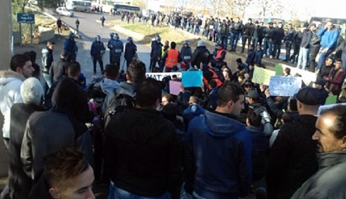 Photo of Affaire des 17 manifestants pour la promotion de la langue amazighe: Le verdict sera rendu le 10 janvier par la cour de Bouira.