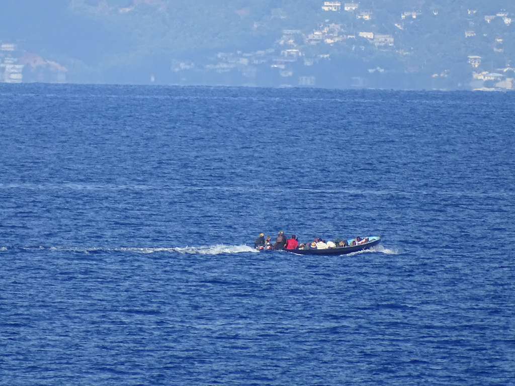 Photo of Mourir en mer , un naufrage politique: les pouvoirs publics ne se  » mouillent  » pas!