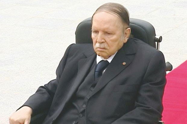 Photo of Bouteflika annonce sa candidature