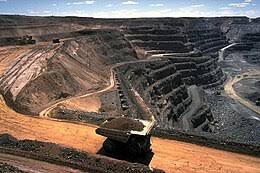 Photo of Activités minières: le président de la République enjoint d’enrichir davantage le projet de loi