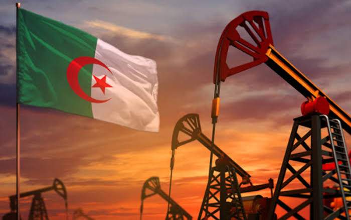Photo of OPEP+: l’Algérie prolonge sa réduction volontaire supplémentaire de 51.000 barils/jour jusqu’à fin juin prochain